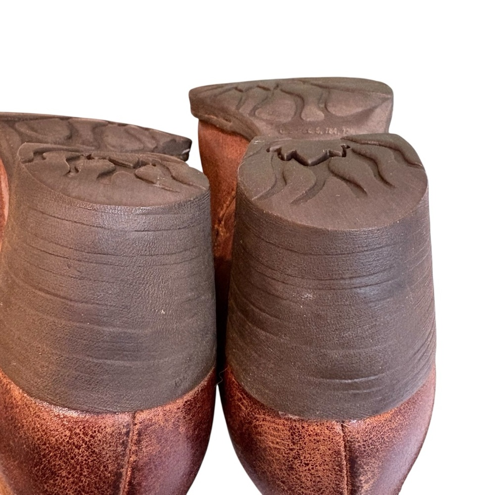 Born Karin Brown Distressed Leather Side Lace Western Ankle Boots, Sz 9 - Picture 15 of 16